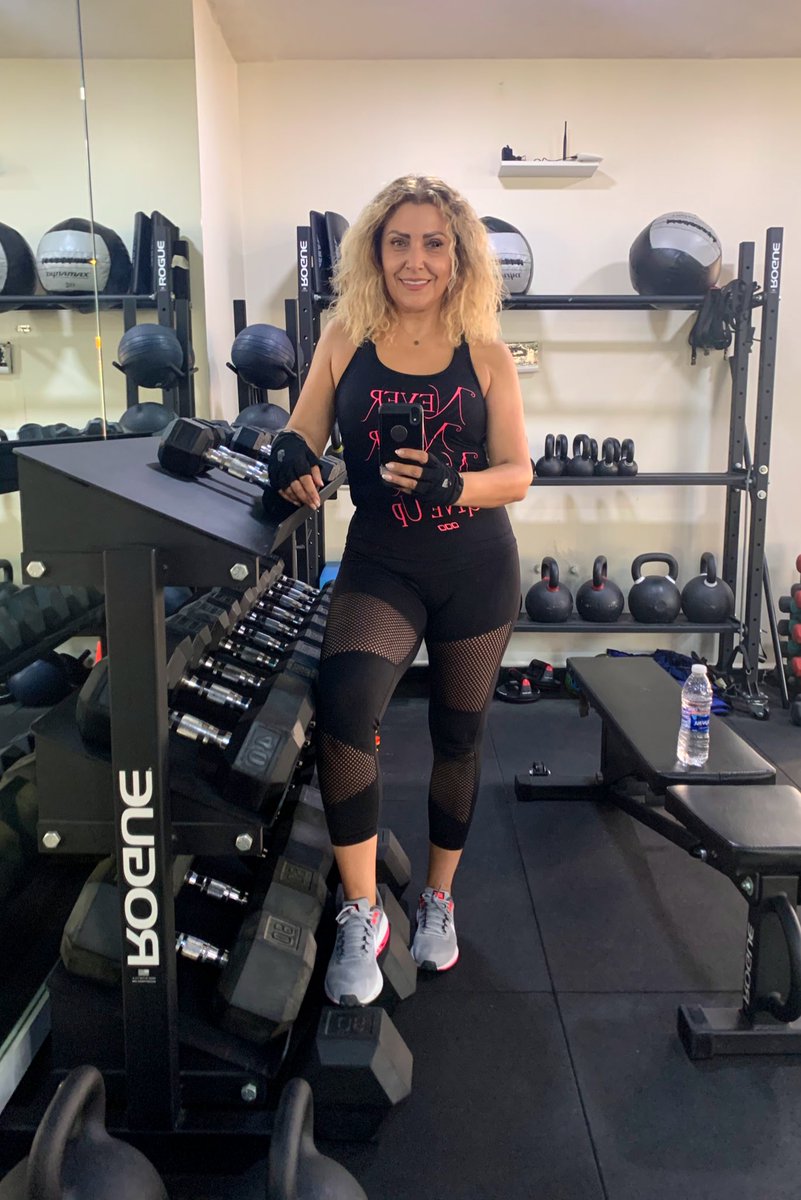 JackieMaalouf's tweet photo. Boost your #immunity and stay #active 💪💙💪💙 #jackiemaalouf #grandmaenergy #gym #sports #exercise #legym 💪💙 https://t.co/1IfVqAc9iW