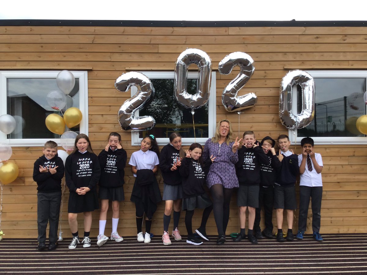 Year6A's tweet image. My 2020 bubble! I love you all so much and have been so lucky to teach you for the past 3 years!