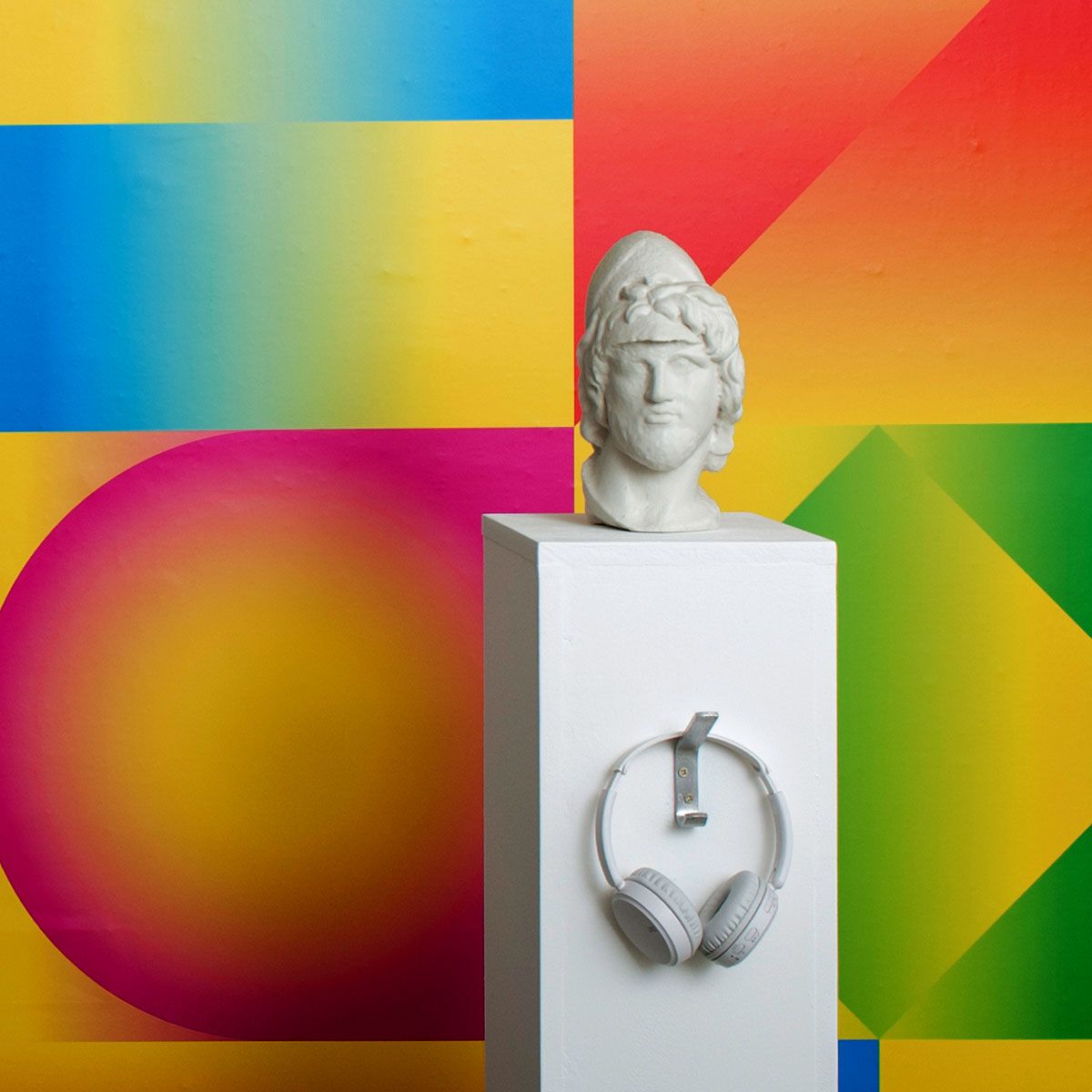 furtherfield's tweet photo. A timely reflection by Yağmur Uyanık on how individual narrative and collective memory are shaped through cultural property like public sculptures https://t.co/ecdZ6ameFv #connectforcreativity @atolye_io @biosathens @NovaIskra @KDiyalog @yeeorgtr @yeelondra @trBritish https://t.co/zsCbKmybNe
