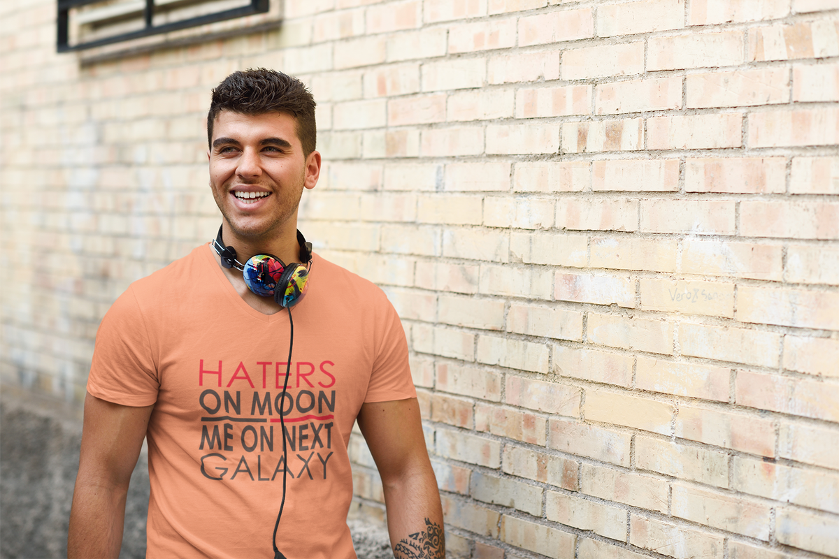 HatersLines's tweet photo. "Haters on Moon Me on Next Galaxy" T-shirt By @haterslines...Mindset Power in One Clothing Line...Store link in bio
#happy #today #work #art #joy #happiness #change #lol #mindset #growth #morning #free #streetstyle #streetwear #fashion #weekend #man #guy #America https://t.co/BtnDXP3g9Z