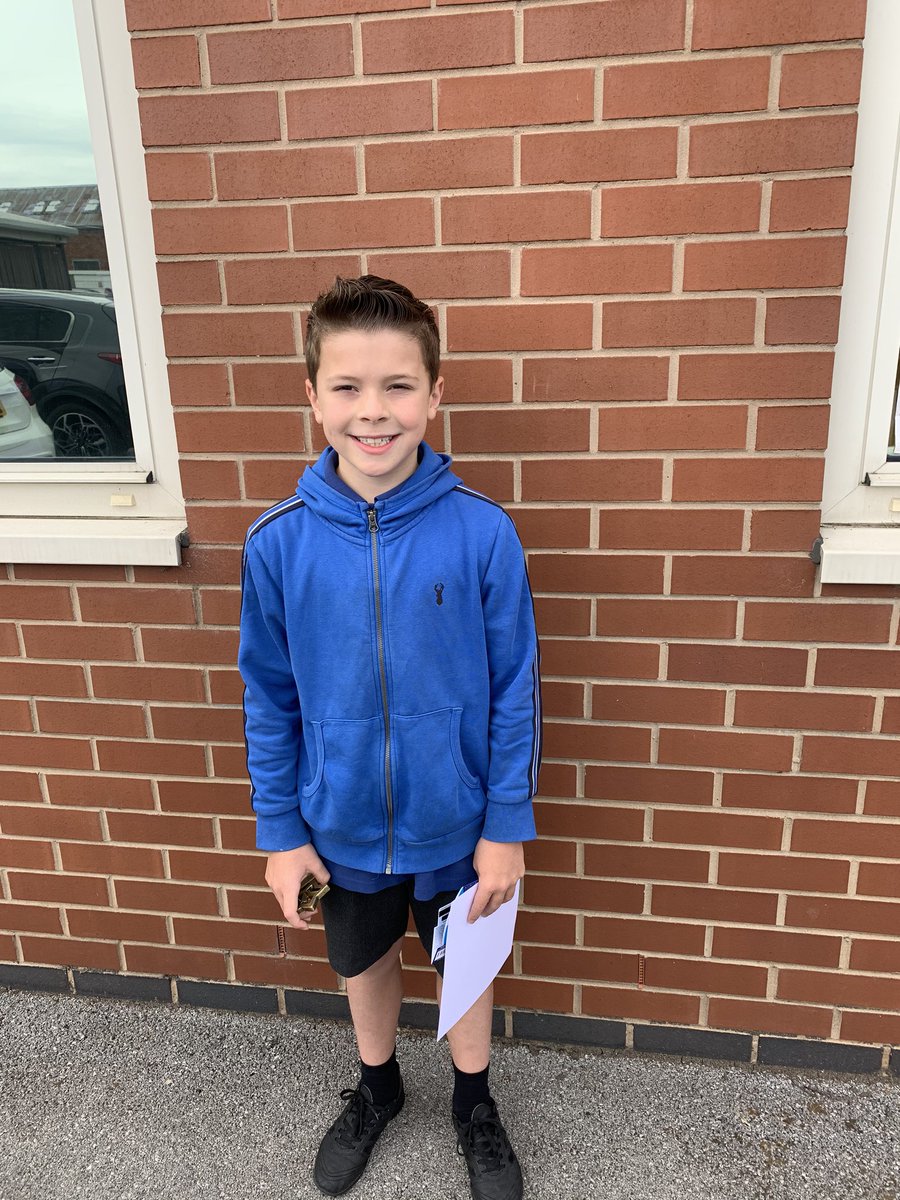 gemmadewsnap's tweet photo. So this pair don’t find school easy (and they would happily admit it) but they turned up every day and today got their 100% attendance awards! Well done kiddo’s, you could look happier- I’ll dunk you in the pool in Spain to celebrate 😂😂@heather14priest  @cuckooclass @Dewey100 https://t.co/tAYRDvjtsJ
