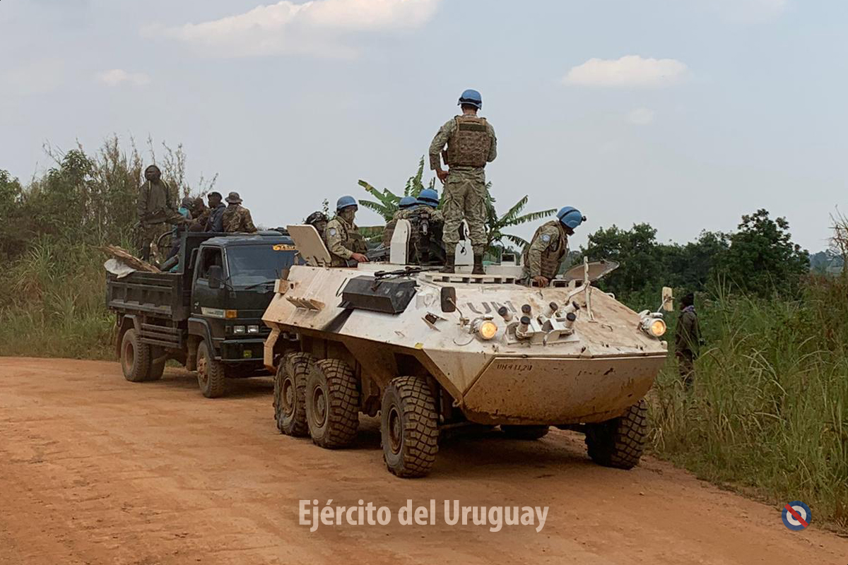 EJÉRCITO DE URUGUAY - Página 29 EdiV7XzXsAEYqhe?format=jpg&name=medium