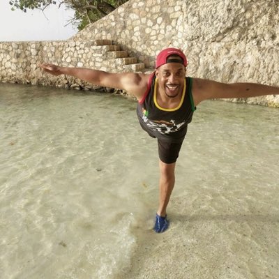 T.M.R Woodford tweet media