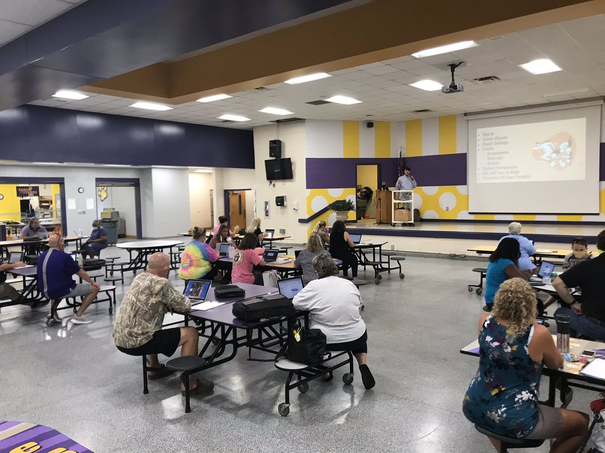 Spencer_1009's tweet photo. Mr. Eckstein, Instructional Technology Leader at Tallassee City Schools, is conducting a Google Classroom professional development session to prepare our teachers for teaching in traditional, blended, and virtual modes this school year! https://t.co/nijH0b3eV7