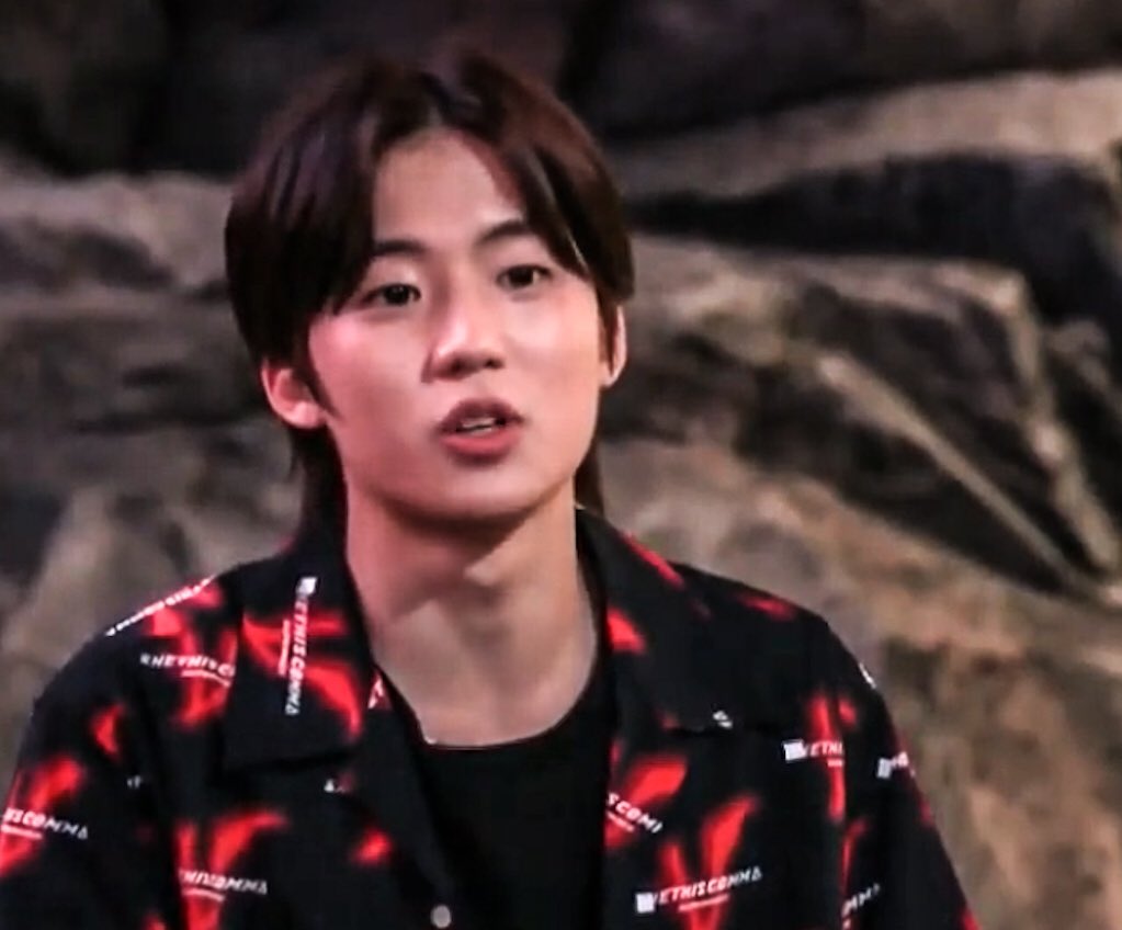 LeeGeonuPH's tweet image. [📸] 200722 #ILAND_EP4

Please keep on tapping hearts for Geonu! 🔥

#아이랜드 #I_LAND #ILAND #GEONU #이건우

© ilandpicss