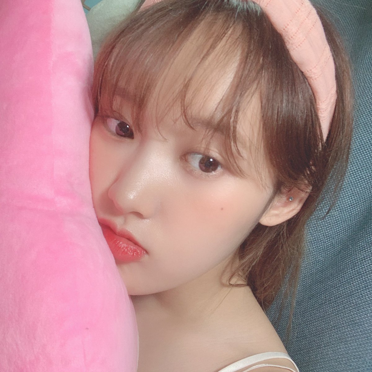 WekiMeki's tweet photo. 키링 오랜만에 키링들이 노래 추천해줘요😁
센치하고 분위기 있는 노래로다가 ㅎ히히 

#세이🌱 #이번엔 #키링_플레이리스트 https://t.co/RXSnVj1mON