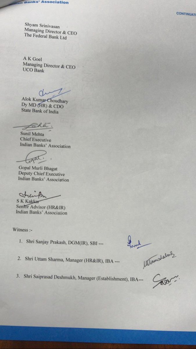 baujidesi's tweet photo. Here is the Copy of MoU signed between @ChairmanIba and UFBU.

➡️ 15% Increment with load factor of just 2.5%

➡️ PLI Introduced

➡️ No mention of 5 Days Banking.

Is this a Joke? After wait of  #994Days a clerk Salary will be Increased by just Rs. 2000 approx

#YouFailedBankers https://t.co/MSxn2Coauq