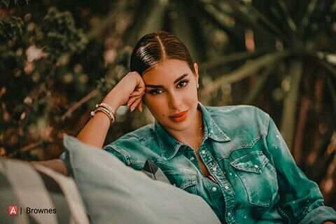 Laith____1's tweet photo. لقيتگ بعد يأسي وأشتياقي
فقد رحل الجميعُ 
وأنت باقي
هواگ مخلداً أبداً بقلبي
بأوردتي الى يومـــ التلاقـــي https://t.co/el9HkBClgn