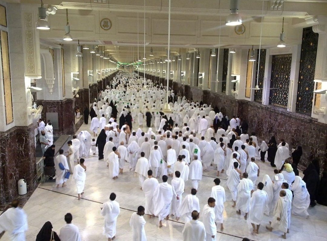 4. Day 1: 8th Dhul-HijjahOnce in ihram, pilgrims circle the Kaaba 7 times (called tawaaf) whilst making supplications, before walking to and from the symbolic mountains of Safa and Marwah 7 times. Then pilgrims walk to Mina and spend the day in tents remembering Allah (dhikr).