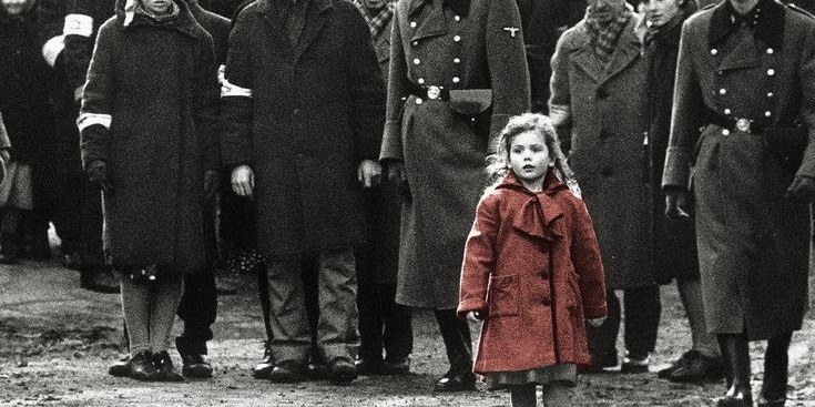 Movieflix_'s tweet photo. A Lista de Schindler

O filme conta a história de Oskar Schindler (Liam Neeson), que era um oportunista que se dava muito bem com o regime nazista, e até fazia parte, e com essa sua influência, resgatava judeus dos campos de concentração, para supostamente trabalhar para ele. https://t.co/g3XthiMdWA