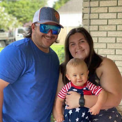 EmilyeRM's tweet photo. #NewProfilePic https://t.co/TLgZ5UHRa6