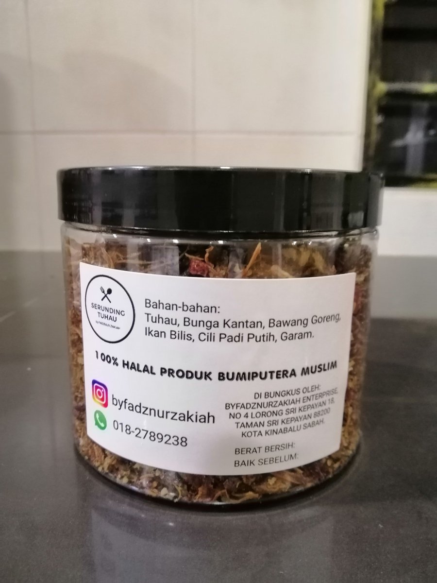syafiqafandi89's tweet photo. Assalamualaikum warga twitter. Minta support bisnes kecil kecilan saya. Serunding tuhau makanan tradisi masyarakat Dusun, Sabah. 100% halal produk bumiputera Muslim. Tekstur yang rangup, rasa yang sedap, sesuai untuk semua peringkat umur, makan bersama semua jenis makanan 😊 https://t.co/h3Gc2Ovl0g