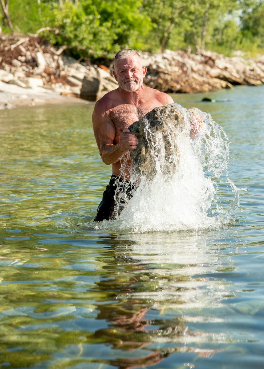gregcarver's tweet photo. Training in your own natural environment is true freedom.
Physical wellbeing takes more than sets and reps. It takes some creativity and a willingness to get in touch with your child-like mind.
Photos: Mike Day
#naturalmovement #movnat #fit4duty #primitivemovement https://t.co/FCrGSUbsho