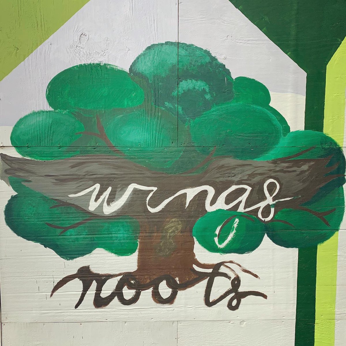 KenyonCollege's tweet photo. Which work of construction wall art is your favorite? 🎨🏗 #KenyonCollege https://t.co/vWuqNgZLlx https://t.co/fFt6PczE6R