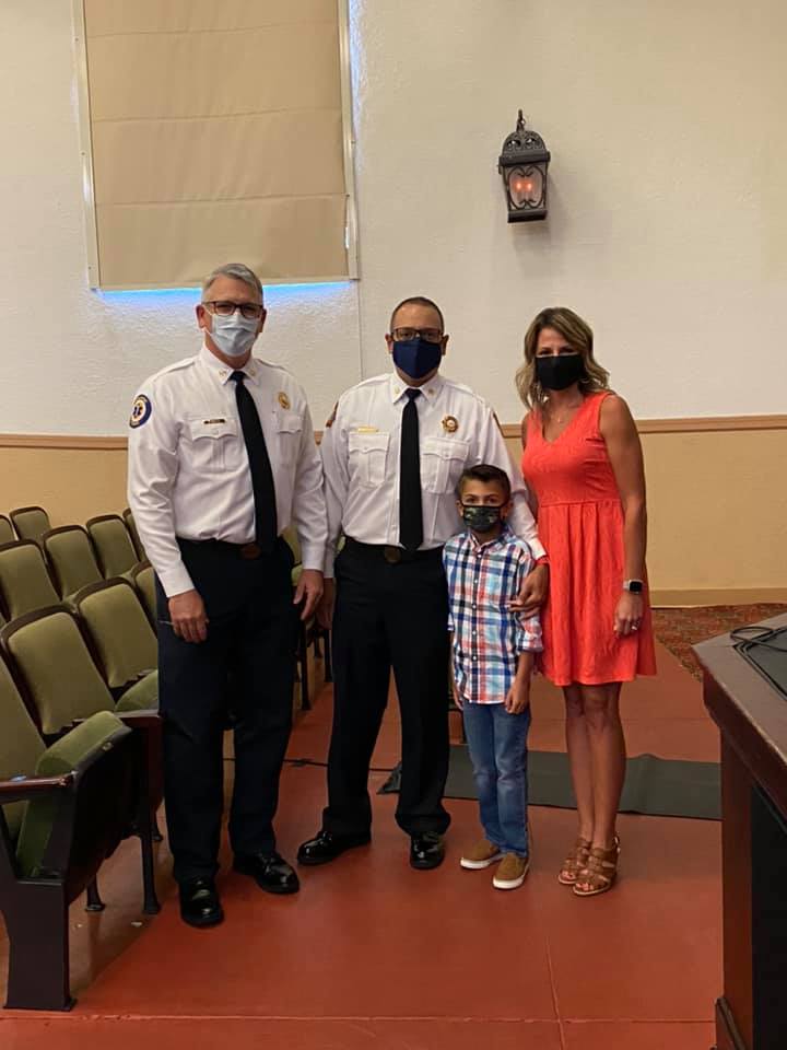 CityOfMountDora's tweet photo. @CityOfMountDora wants to congratulate our new Deputy Fire Chief Rich Loewer on his pinning last night. Well done and well deserved! #MDFD #firefighter https://t.co/iDKYu34Pq4