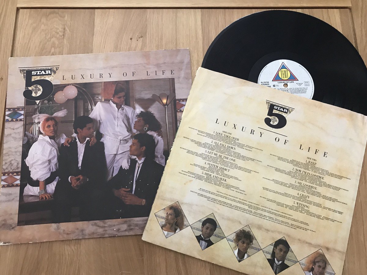 Manda9604's tweet photo. Released 35 years ago today @5starofficial ๐ #luxuryoflife #deniecepearson #delroypearson #dorispearson #steadmanpearson #lorrainepearson #vinyl #vinylcollection #essential80svinyl https://t.co/6ObGUTe0Lq