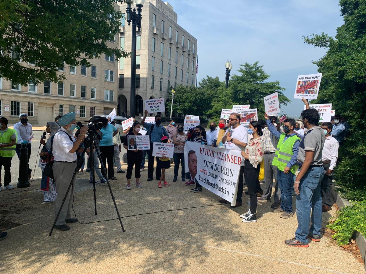 RAVIKIRANKULK14's tweet photo. @SenatorDurbin
@DickDurbin
#ILpol
#ILsen
#ILpolitics
#Illinois
#S386
#HR1044
#PassS386
@SenMikeLee @SenateDems @SenateGOP #SeparateIsNotEqual #EqualityForAll
#FreedomWalkSpringfield
#DCS386Rally #S386
@SenatorDurbin @SenateDems https://t.co/c3yBvKe44W