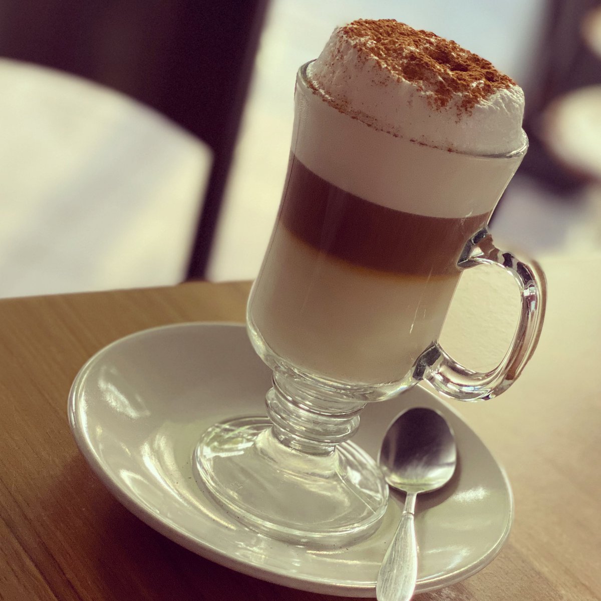 HUMAcafe's tweet photo. Inicia el día de forma deliciosa, con una ligera nube de espuma sobre tu café!!!
•
•
#☕️ #HumaCafe #CafeHuma #santamarialaribera #cafe #instacoffee #toptags #coffeetime #cafelife #caffeine #coffeebreak #coffeefirst #coffeeshopvibes #butfirstcoffee #coffeeaddict #coffeegram https://t.co/GSW8Qr2hOA