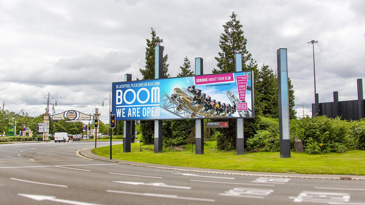 perfectfitmedia's tweet photo. Boom we are open! The latest Blackpool Pleasure Beach OOH creative on the Spectacular displays at The Trafford Centre are absolutely stunning.
https://t.co/GkbLnt9bWf
https://t.co/LjZy1F5bNk
#PerfectFitMedia #DigitalAdvertising #OOHadvertising #OOH #DOOH #OutdoorAdvertising https://t.co/Rud0nRaLM4