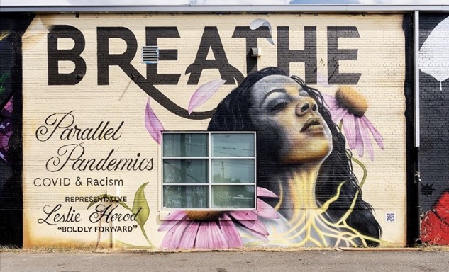 RiNoArt's tweet photo. New mural over at @impropercity of Colorado Representative @leslieherod. This piece was done by local artists @ReveryArt + @adamvicarel in collaboration with @paint_the_world_murals @firesideatfive + @lunchesforclinicians.

Photo credit: @peterkowalchuk1228 https://t.co/9JpEw0al4u