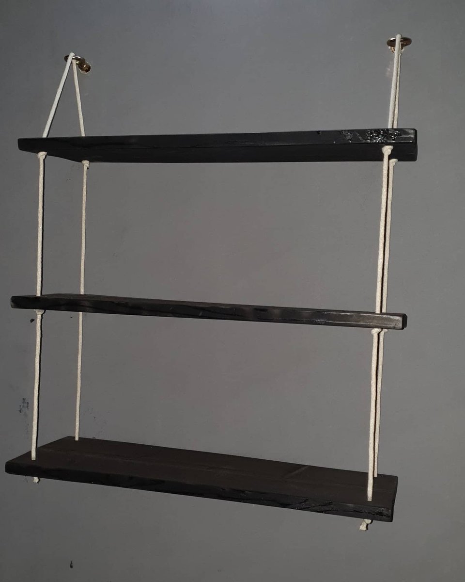 s_handcraft's tweet photo. Shelves done by @s_handcraft 
Plants from @sanseveria_ 
U can order it with 1,2 or 3 shelves as u like. And u can get them painted with whatever color u love 😍👍
Hurry up and get one 😌😉 https://t.co/6T3feldPk9