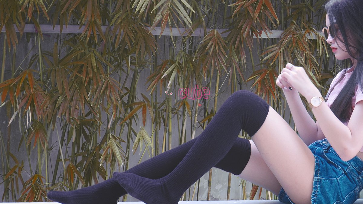 SoCuteAsia's tweet photo. Cute girl and nice legs, it's hard to not fall in love with her!

About us: 🎉https://t.co/A0LiRDnP8S🎉
Youtube: 🍓https://t.co/NV2Bdgsmy6…
Follow us: 🎀https://t.co/Ih4qk5HMUd🎀
Facebook 🎁https://t.co/X7SvzukXbc🎁
Flickr: 🌸https://t.co/ChY7adqxXm https://t.co/u10araEPhY