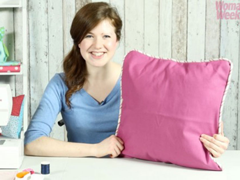 How To Make: Piping for a cushion ow.ly/xEFQ102j8ZQ