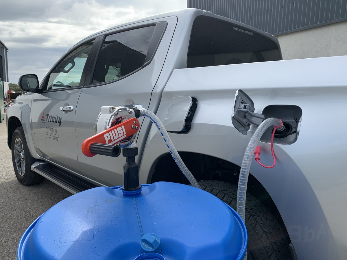 Rotech_Wexford's tweet photo. @PiusiOfficial AdBlue hand pump for 205 litre barrels. Allows clean &amp; easily refilling of AdBlue #piusi #adblue

Buy online https://t.co/EOBpvBlvux https://t.co/xkmFSEGYWm