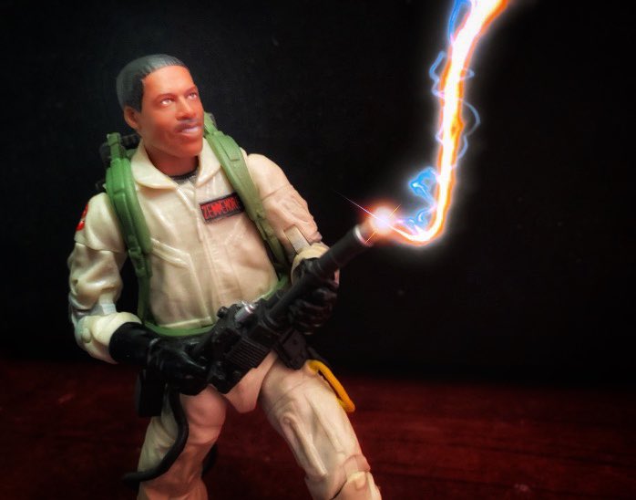 RobbieBobbiejr's tweet photo. I post these mostly on IG. Just messing around with these awesome figures @Ernie_Hudson @Hasbro #ghostbusters #toyart #toypic #toyphotography #toypics #ghostbusterstoys #ghostbusteractionfigures https://t.co/HwLzh6wmsP