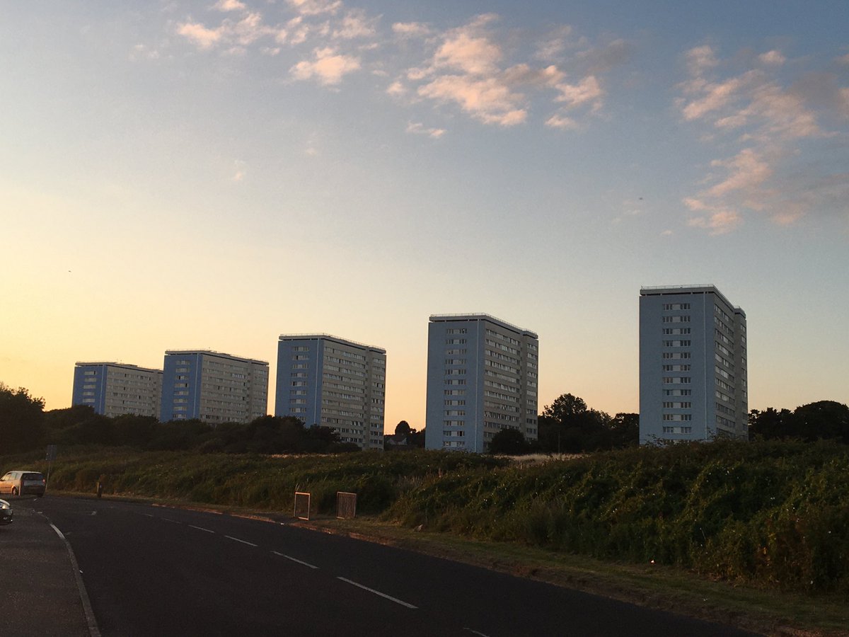 sotonbuildings's tweet photo. Lockdown can be tough for all of us. But it’s hard to stay down for too long when observing the majestic symmetry of these concrete giants on the outskirts of our wonderful city #stayalert https://t.co/0cfRi200Xa