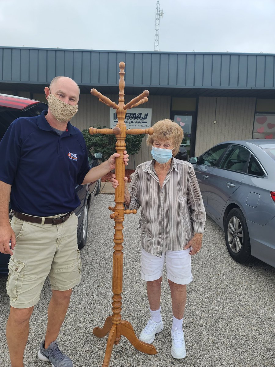 JTatRFDRadio's tweet photo. You ain't doin' small market radio right until you help Margo Price's grandma load a coat rack she won on WRMJ's Bid for Bargains. https://t.co/OOZYSjyTUd