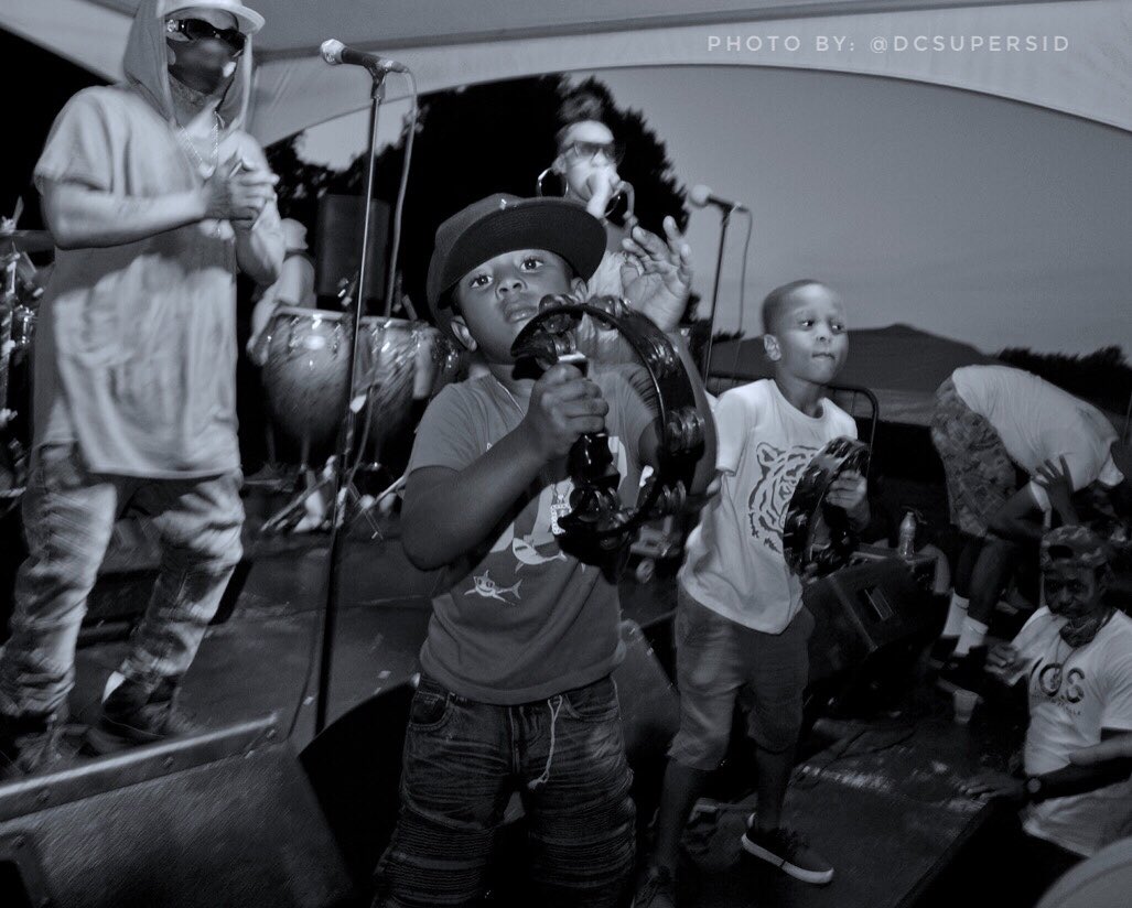 DCSuperSid's tweet photo. Pics from the DMV & Beyond show last weekend @Divazincmeke @PinkyKillaCorn @montmitch @Grind_Stone #Mitchcraft #dontmutedc #lovedcgogo #longlivegogo #dmvbikelife #dmvhiphop https://t.co/6H2ygTSS4x