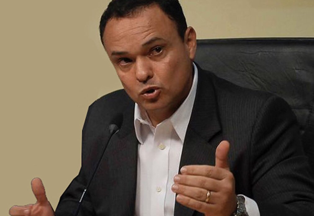 Creemos necesario fortalecernos en cada club , en cada comunidad , profesionalizando las acciones . Gracias Dr. Jorge Alcantara por aportarnos su capacidad , conocimiento , y compromiso 👏👏👏@Canal9link @RadioNordesteOK <a href="/Rprovincia1015/">Radio Provincia 1015</a>