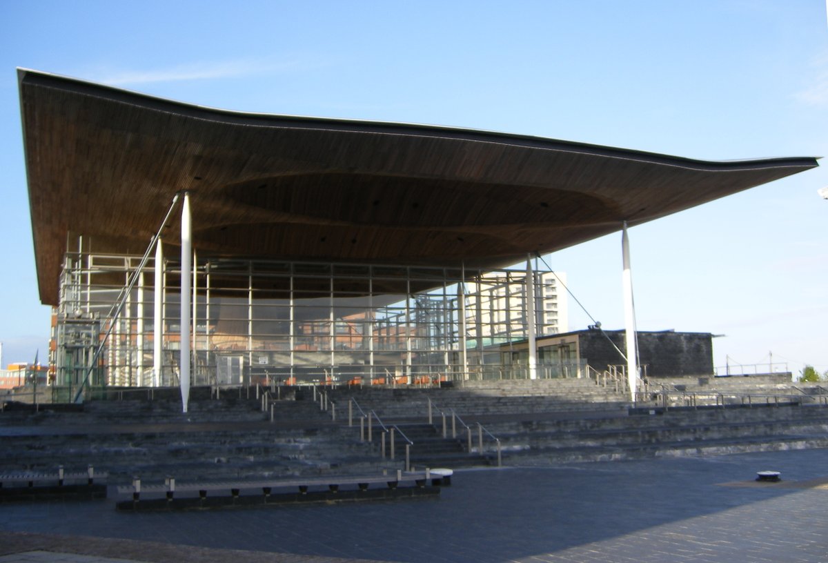 1) Making the case for the Assembly.We were at the forefront of discussions on Wales' political future and helped make the intellectual case for the creation of a Welsh Assembly.Having helped secure its establishment, we monitored its development and supported its growth.