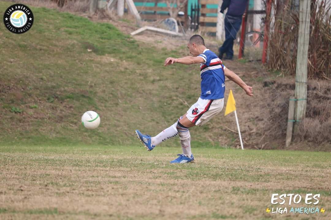 LMFC2014's tweet photo. Postales del domingo
#estamurgasiemprevolvera
#lamurguitafc
#ligaamerica
#enoff
#futbol
#futbolamater
#vamolamurgavamo
#sangreyluto https://t.co/qnFfi5CzUd