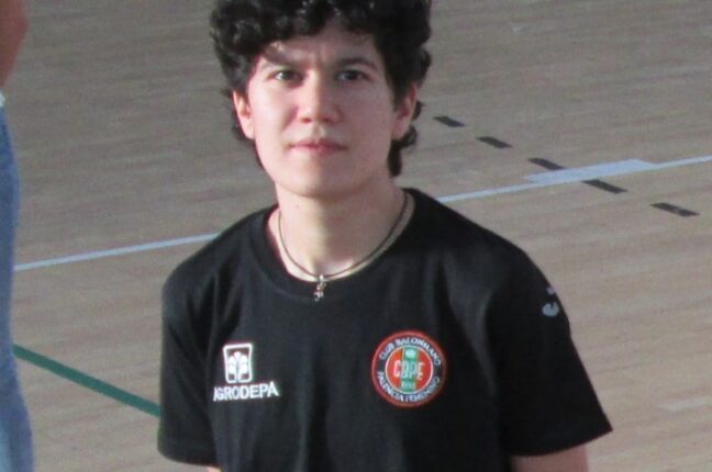CBalonmanoPF's tweet photo. 📝🤾🏼‍♀️ CANTERA | Aida Rodríguez regresa al CBPF para entrenar al equipo juvenil. Más detalles y todo sobre su trayectoria, aquí 👉🏼https://t.co/ILoloOwQBJ https://t.co/17KIdFEX7j