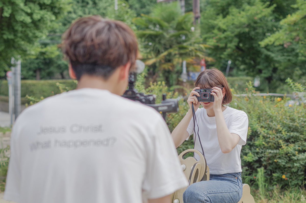 kinopinoco523's tweet photo. MV楽しみにしててください📸✨

【@MMW_officials 】
【@yu__me0101 】

photo by yukino. https://t.co/F1mn3Zb3Gy
