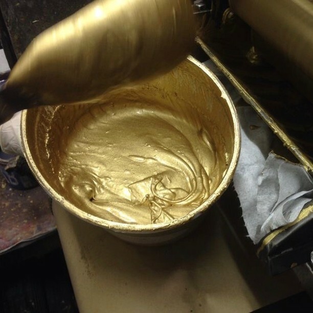 Isn't it divine? A tin of gold ink in our studio, perfectly mixed and ready for diestamping #engraving instagr.am/p/CC8s55iFr1P/