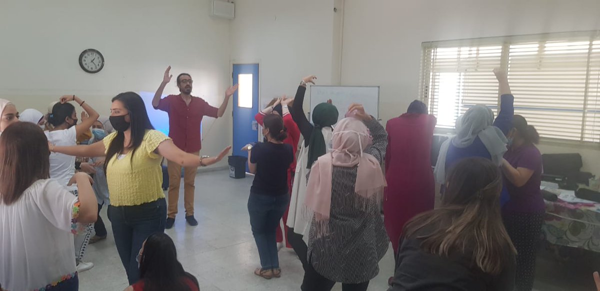 MonaJalaleddine's tweet photo. Educating little minds has been evolving from being instructive to more engaging. Through a 2-day workshop Seenaryo team trained teachers on the most entertaining &amp; engaging ways to teach learners. #games #interactive_stories #songs #classroom_routines  @DawhaHighSchool @seenary0 https://t.co/o21HjuCgqu