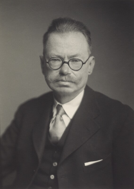 The V. Gordon Childe (SF-EF76BD)A detachable side knob [stop it] from a Florid CruciformThe lug visible on the reverse originally attached it to the headplate of the brooch with an iron pinEast Cambridgeshire