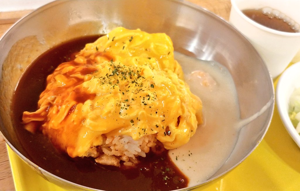 NWU_PRISM's tweet photo. 今日は久しぶりのカフェ営業でしたね！ｵﾑｵﾑｵﾑﾗｲｽ🍴が食べれて嬉しかったです😊 https://t.co/hN5DfXl5ds