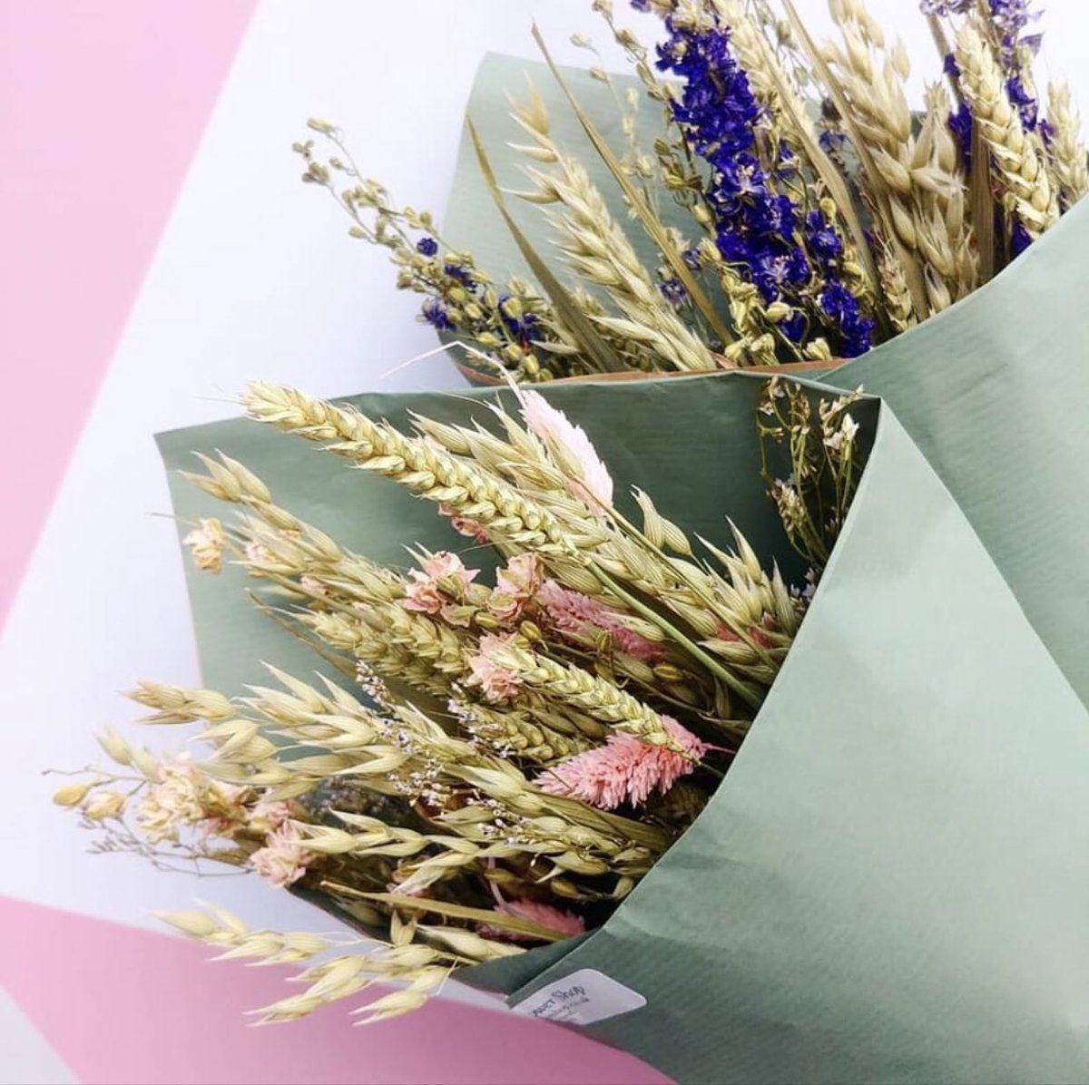 *Just arrived* in store today, a gorgeous new selection of #driedflowers in lovely summer colours from <a href="/DriedOnline/">Dried Flower Shop</a>. All beatufully wrapped, they make the perfect gift. 💚
