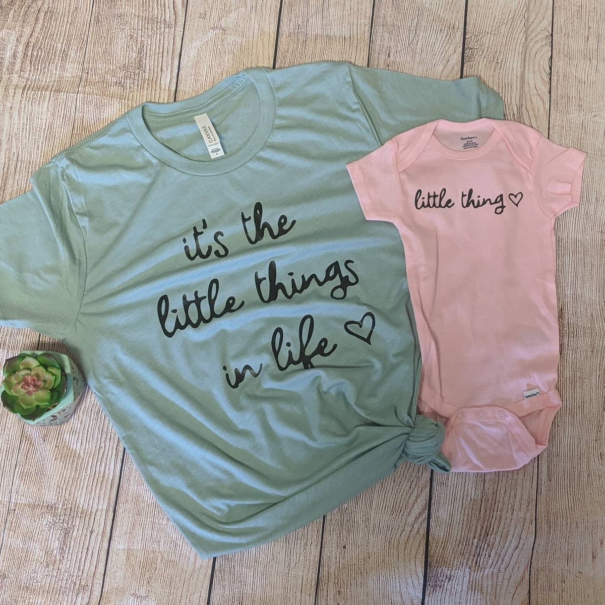 SPBBMC's tweet photo. "It's The Little Things...Little Thing" Matching Set
Click the link below to head over to Etsy to order yours!!!
👇👇👇👇👇👇👇👇👇👇👇👇
https://t.co/uSDXfvlDcO
#sweetpea #sweetpeaboutique #sweetpeaboutiquebymc #mommyandmefashion #mommyandme #mommyandmeset #SmallBiz https://t.co/SSjPUHNApl