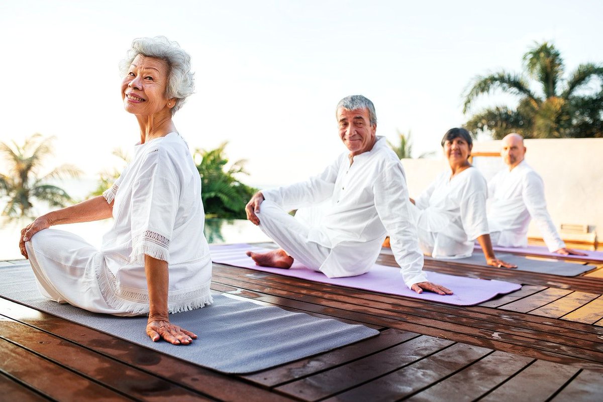healspire's tweet photo. Looking for a mid-week hangout? Sometimes we all need a bit of a reset to help us get through the week. Maintain your active lifestyle by supporting it with CBD to perform at our best no matter what life throws our way.💚 #Healspire

https://t.co/CNZeJMtqud

#yoga #cbd #beachyoga https://t.co/rmqsEbT6F5