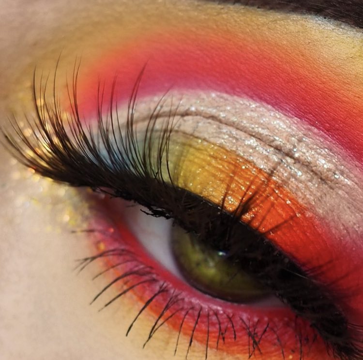 MkupSissy's tweet photo. 🌈 IG : Sissy.mkup 

🌈 PRODUITS :

@colourpopcosmetics • palette « She’s a Rainbow »
@nojebeauty • Faux cils «  Fake B*tch »
@ABHcosmetics • Mascara 
@beautybaycom / @samplebeauty • Palette « the Prodidy Palette » https://t.co/maHopOVVAH