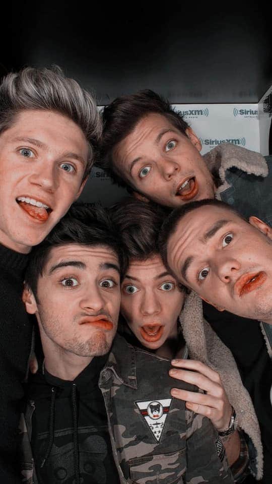 josepinestyles7's tweet photo. I LOVE U @onedirection
FOREVER UNTIL I DIE
😭😭😭😭😭
#10YearsOfOneDirection
#10YearsOneDirection
#10YearsOf1D
#1DOnlineConcertStayAtHome
#NOCHILLPHILIPPINES
#1DDECADE
#18MonthsMyAss https://t.co/m7nx8I9QFh