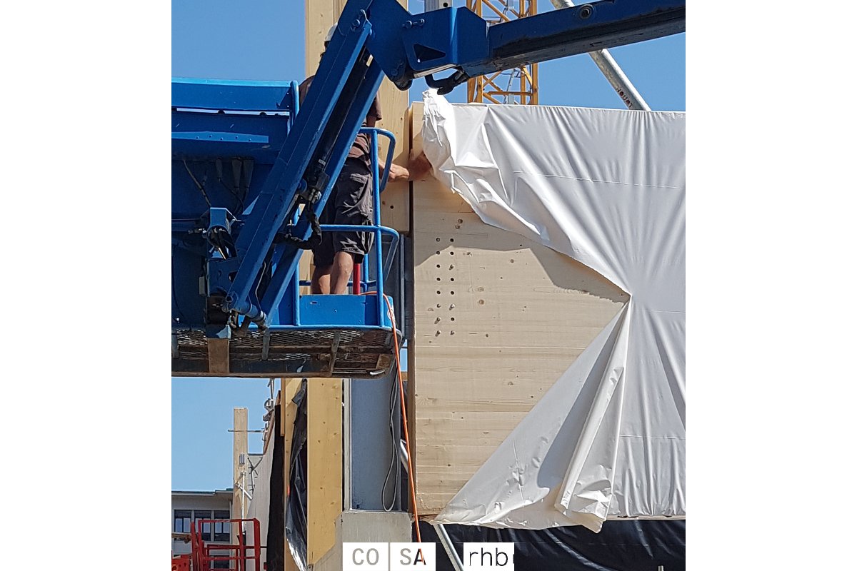 COSAarchi's tweet photo. The @Insa_Strasbourg architecture faculty's wooden beams structure rises.

#cosaarchi #rhbarchitectes #teamarchi #woodarchitecture
#schoolarchitecture #archilovers https://t.co/JFEEoZW68I