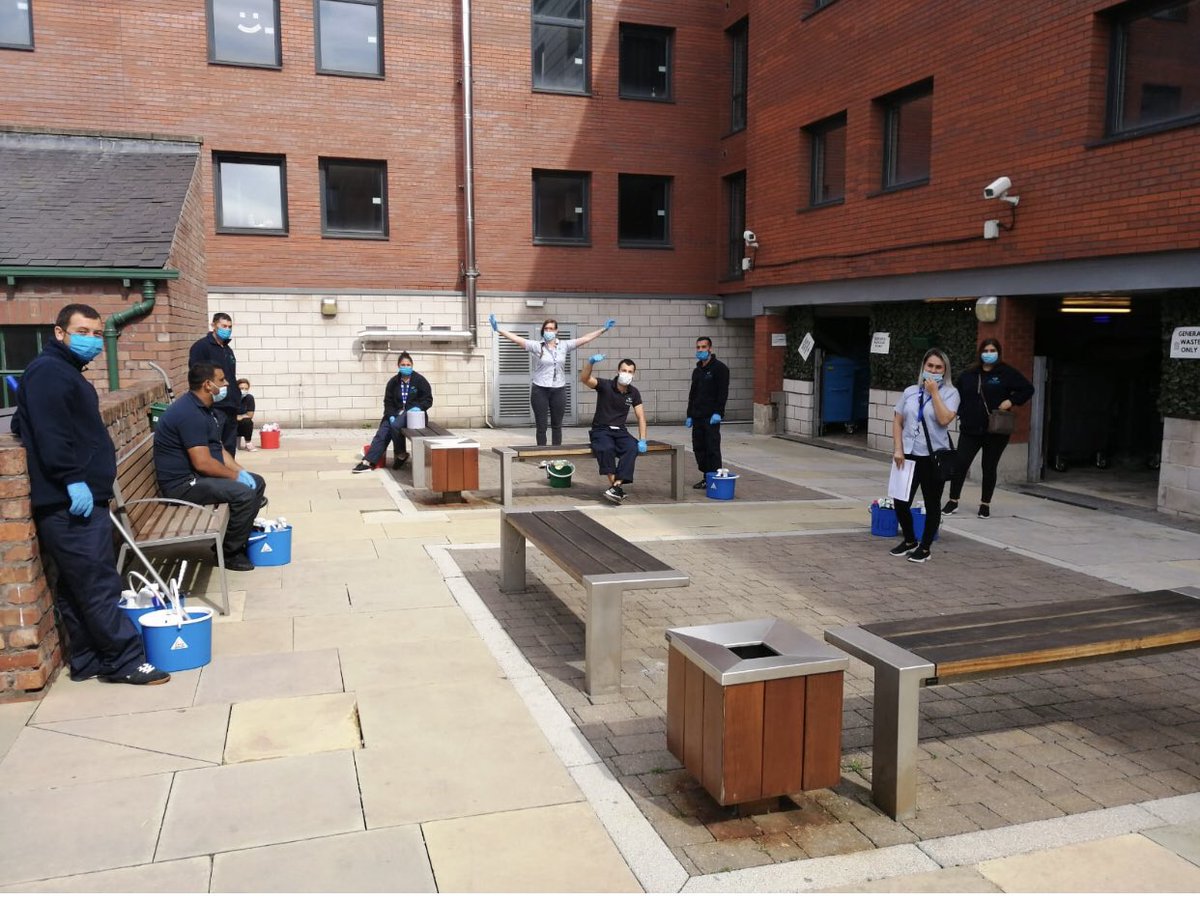 Crystalservices's tweet image. Our awesome teams have been busy deep cleaning student halls across the U.K.  If you need any help cleaning your student accommodation get in touch 👉crystalservices.uk.com 

#cleaning  #security  #maintenace