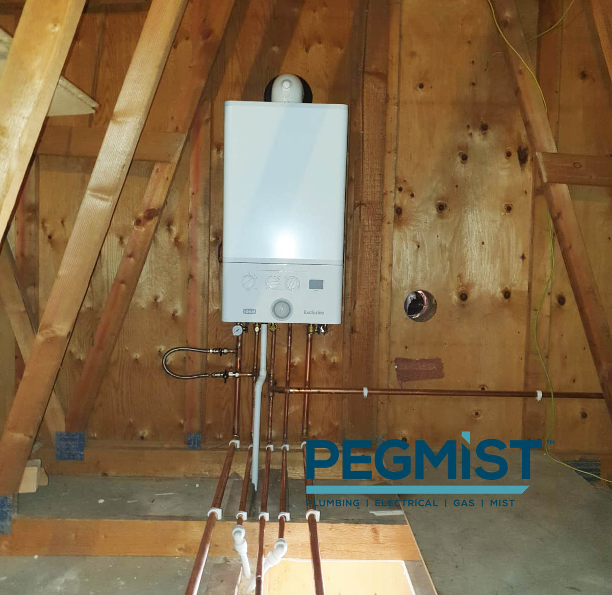 pegmist's tweet photo. We love getting stuck into the difficult areas for installations, it makes the job all the more interesting. 

#centralheating #heatingengineer #heatinginstaller #plumblife #plumbing #plumbingporn #plumber #plumbingandheating  #worldplumbers #boiler #copper #southwales #cardiff https://t.co/P27RInFYhC
