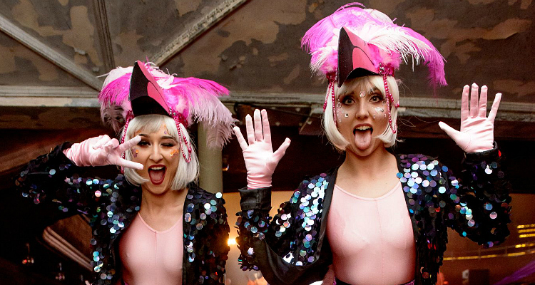 DMNManchester's tweet image. Is this the future of socially-distanced clubbing? 👀

designmynight.com/manchester/blo…